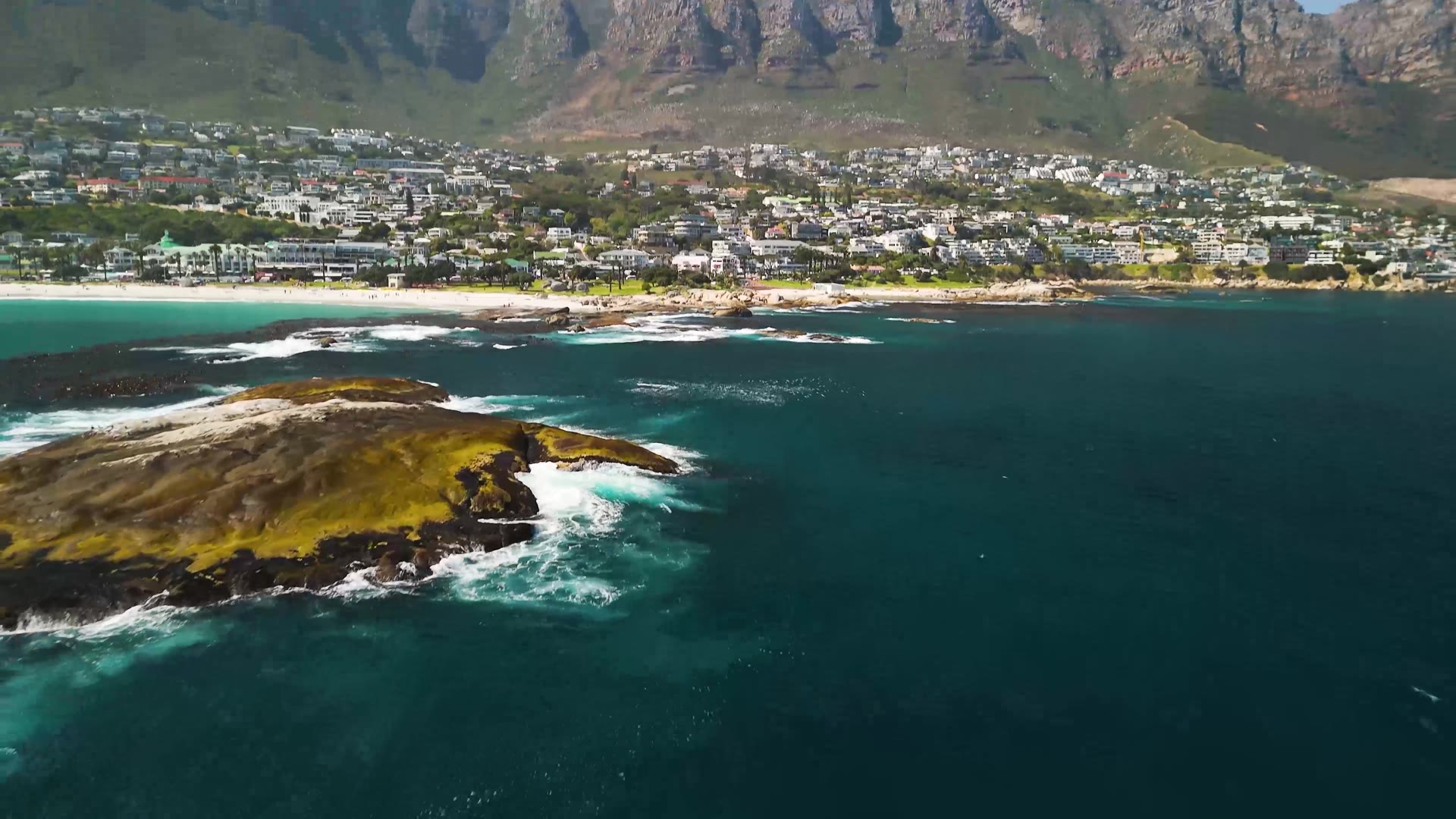 Cape Mesa, Camps Bay